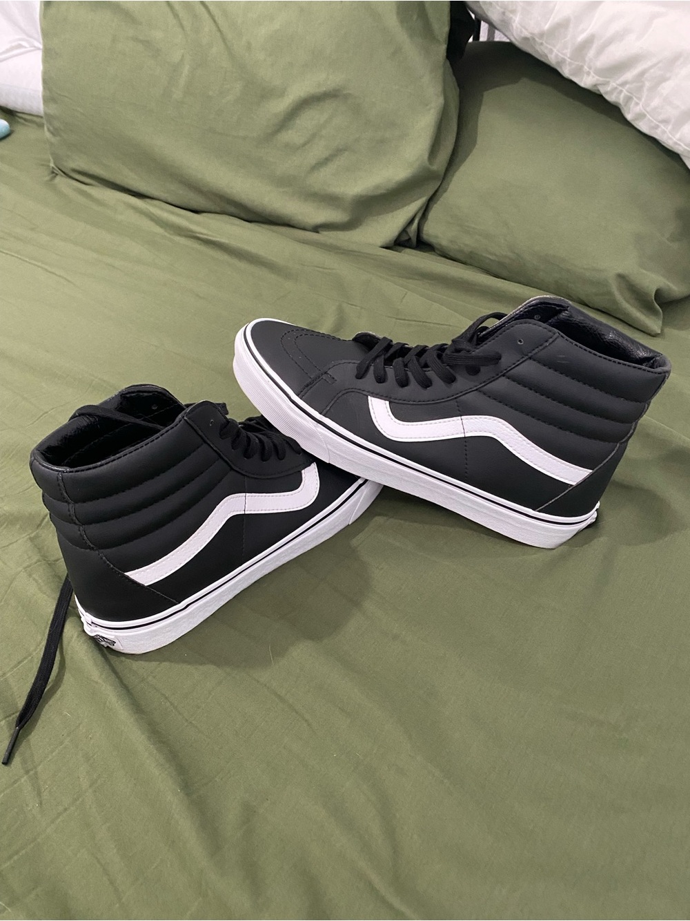 Vans Sk8-Hi Reissue Classic Tumble Sneakers